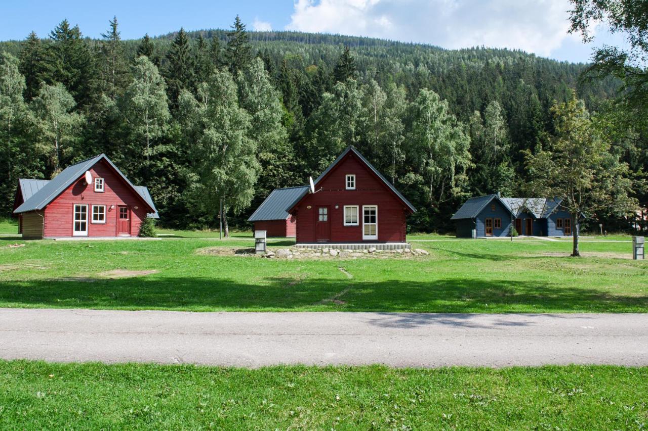 Chalets & Apartments - Base Camp Medvedin Špindlerŭv Mlýn Dış mekan fotoğraf