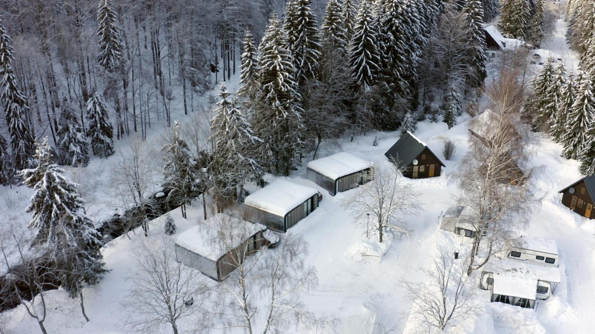 Chalets & Apartments - Base Camp Medvedin Špindlerŭv Mlýn Dış mekan fotoğraf